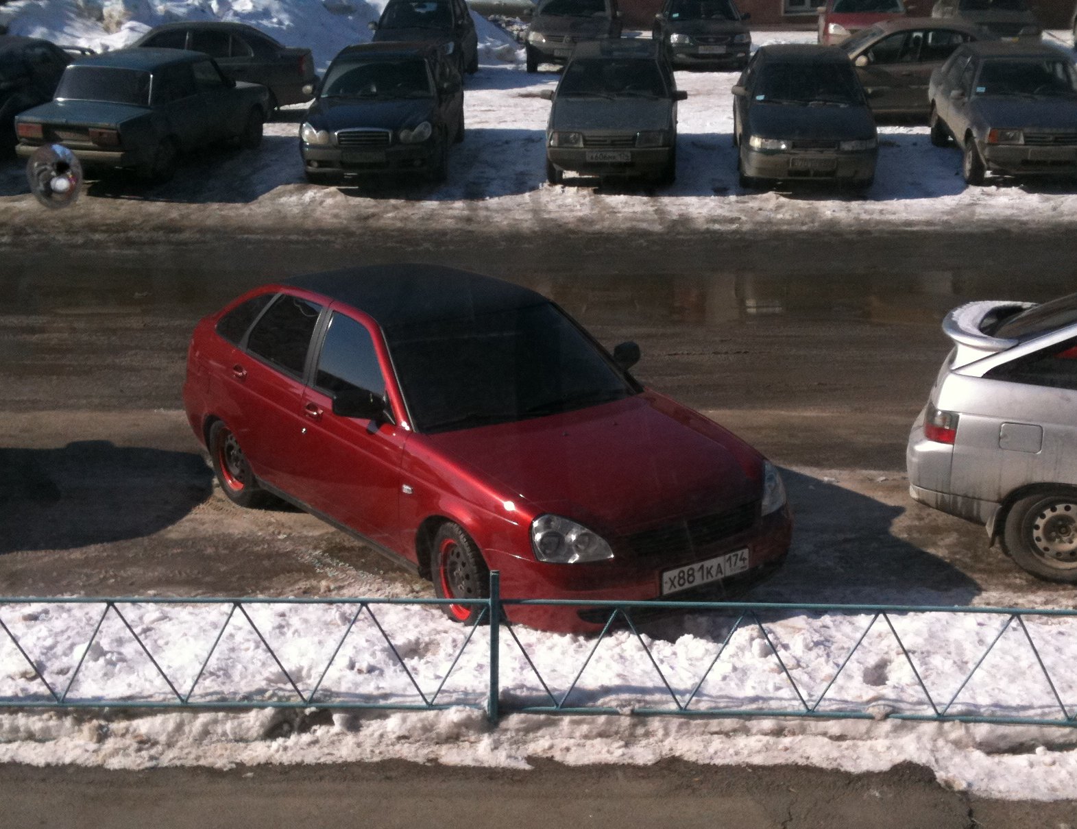 Всем глянец, пацаны! — Lada Приора хэтчбек, 2009 года | тюнинг | DRIVE2