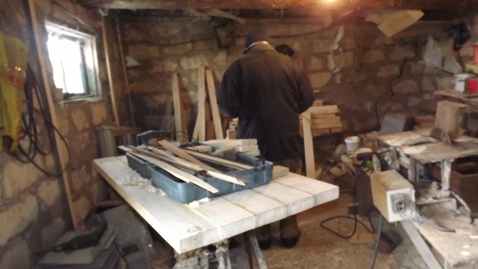 Дедушка Еще и плотник хороший) — И не газон и не зил, 1984 года ...