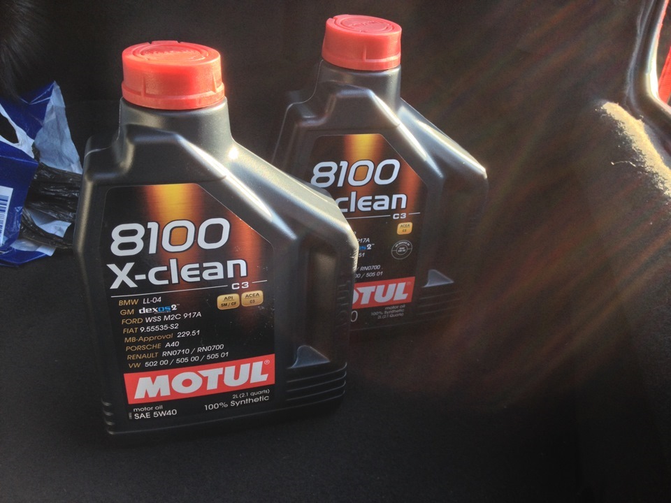 Motul на приору