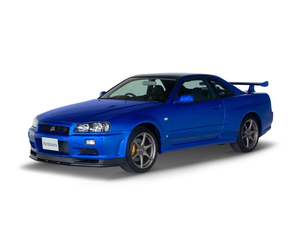 Nissan Skyline GTR r34 сбоку