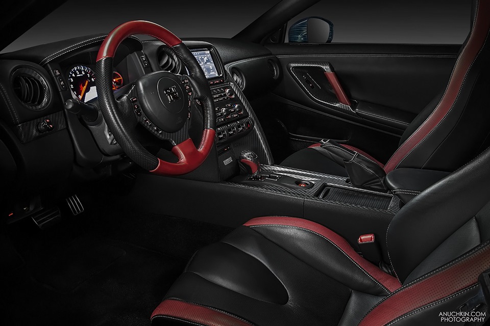 Nissan GTR Custom Seat