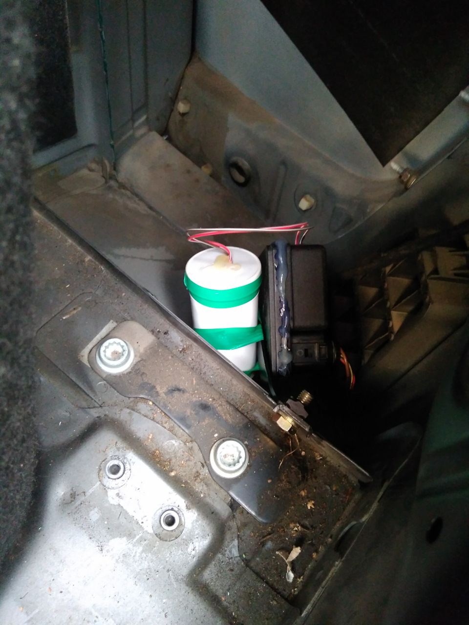 Photo from the logbook Audi A4 (B6)