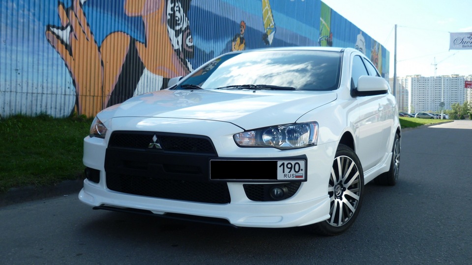 Mitsubishi Lancer 10 Р±РµР»С‹Р№