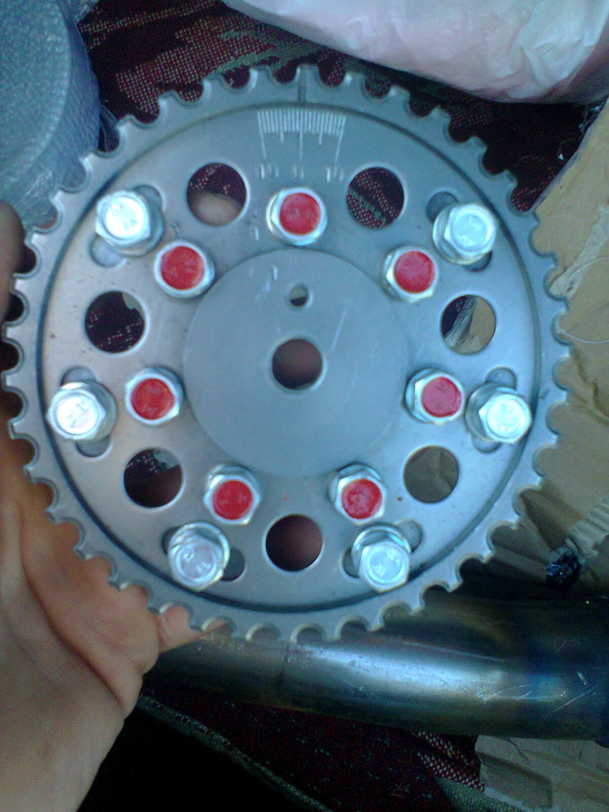 Разрезная шестерня распредвала ваз 2106. Разрезная шестерня ваз 2114. Разрезная шестерня на ниву 21213. Установка разрезной шестерни ваз. Установка разрезной шестерни ваз.