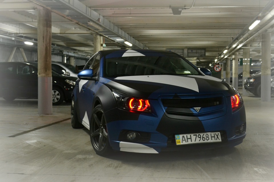 Chevrolet Cruze чёрный матовый цвет