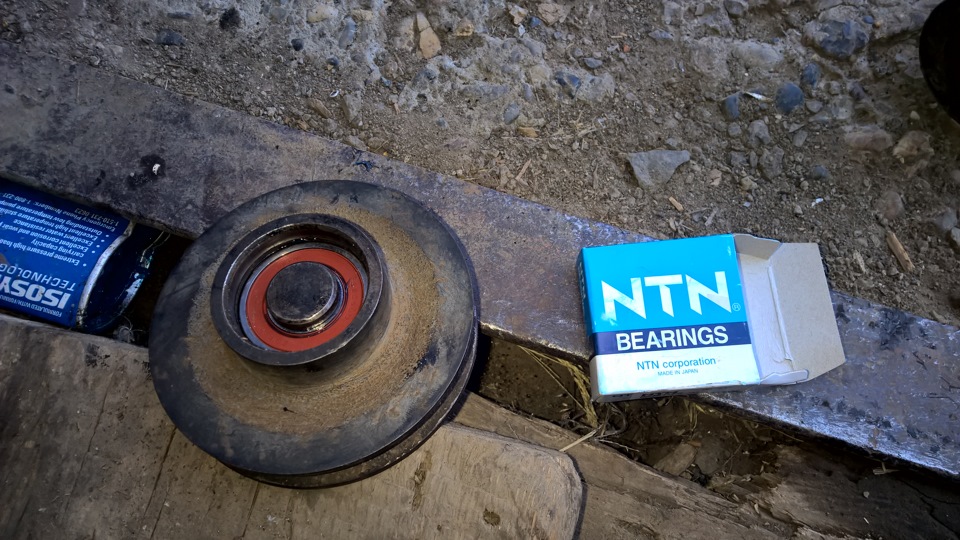 замена подшипников на натяжном ролике — ГАЗ Газель, 2,9 л, 2010 года ...