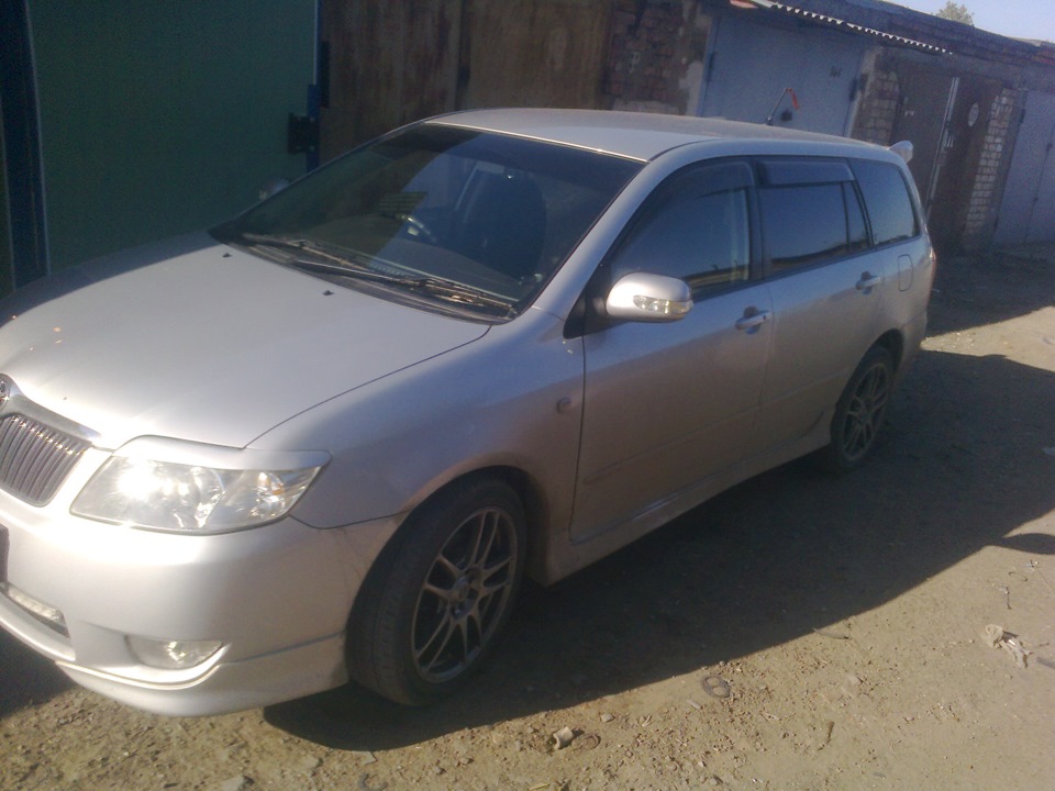 Toyota Fielder drive2