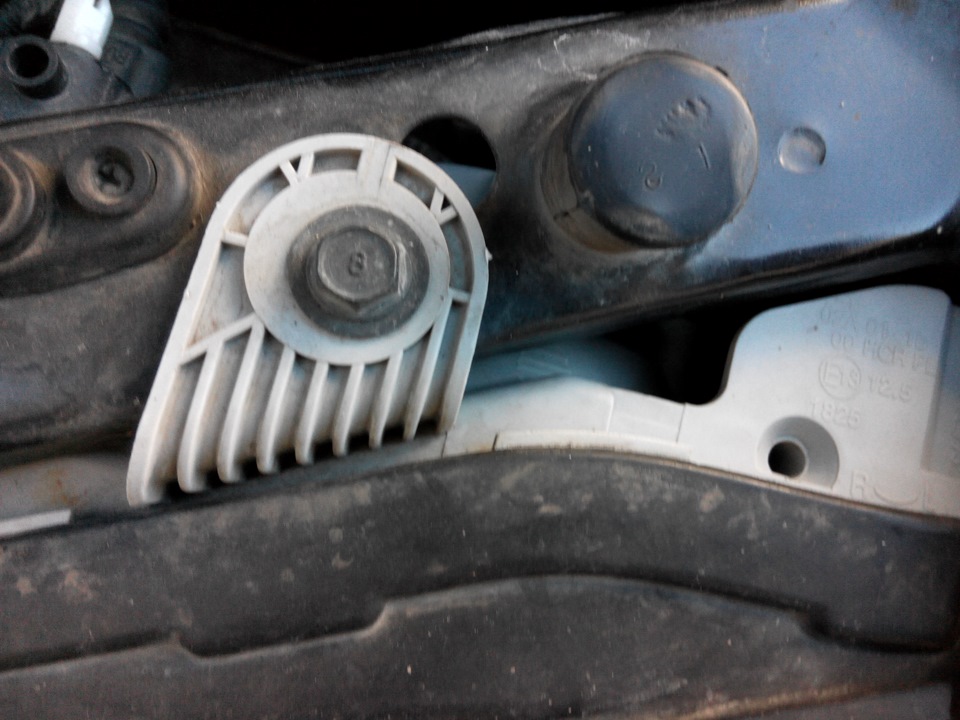 bd4056as 960 можно ли протирать фары уайт спиритом