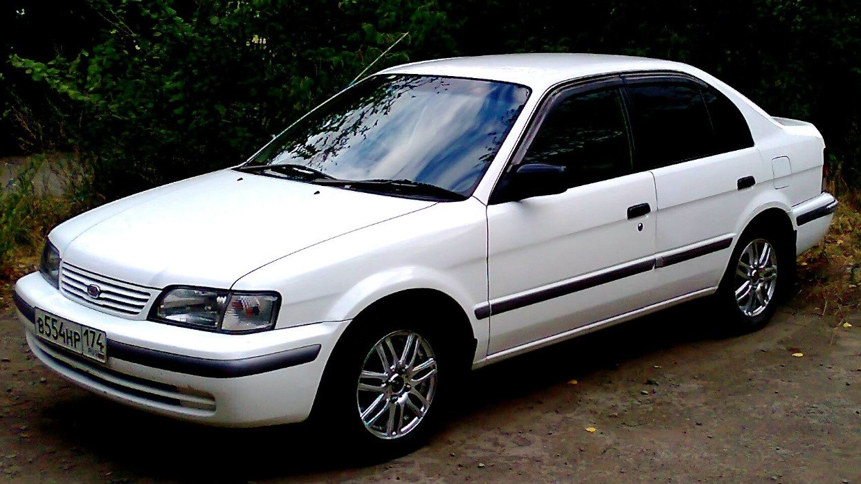 Тойота корса 1994 хэтчбек. Toyota corsa 40. Тойота корса 2. Toyota corsa 1993. Тойота корса 2.