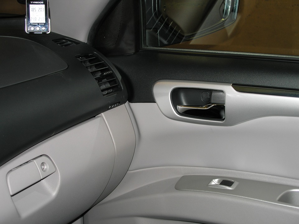 Наклейки на ручки дверей — Mitsubishi Pajero Sport (2G), 2,5 л, 2013 ...