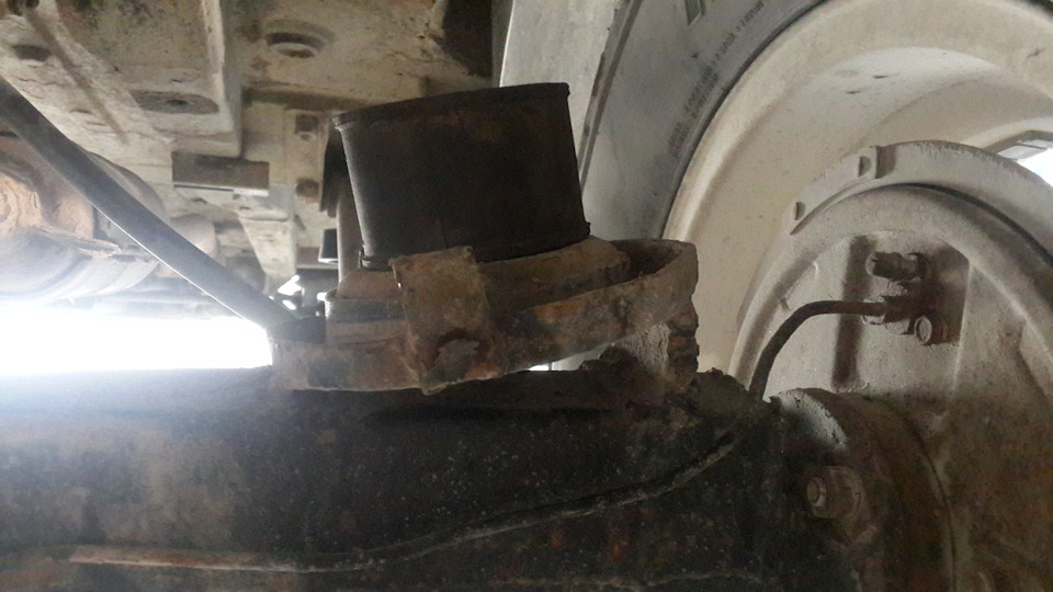 Доработка задней подвески. — Lada 4x4 3D, 1,6 л, 1985 года | тюнинг ...