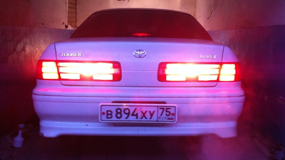 Toyota Mark II (100) 2.5 бензиновый 1998 | ДРОВАЛЁТ на DRIVE2