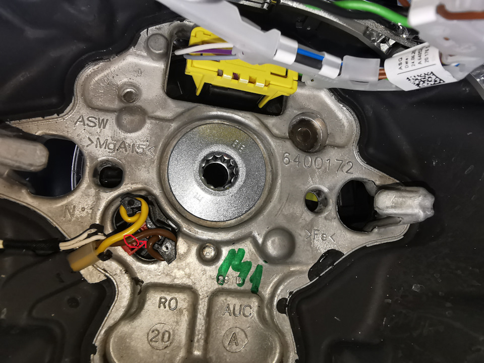 Замена кнопочного руля на сенсорный (инструкция) — Volkswagen Touareg ...