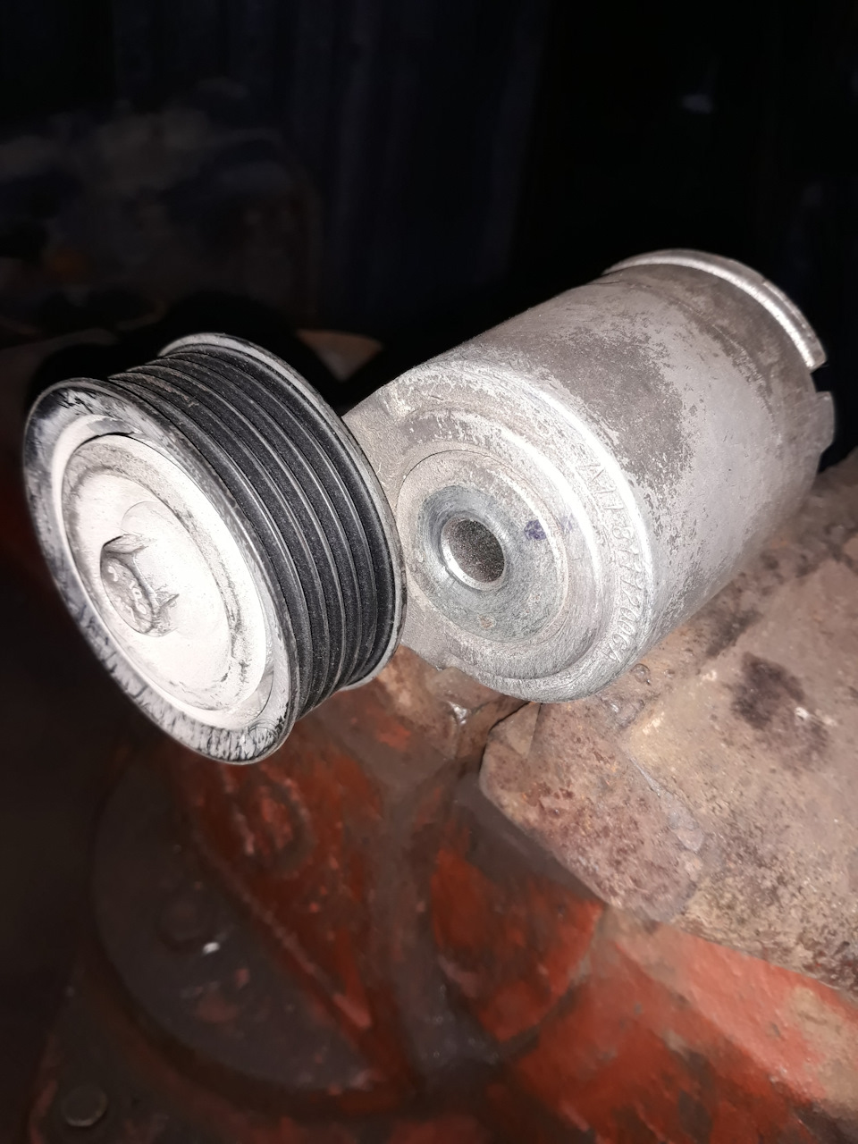 Переделка натяжителя ремня — Chery Tiggo, 1,6 л, 2013 года | поломка ...