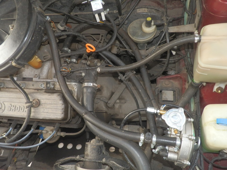 3 карбюратор. 3. Карбюратор skoda felicia 1. Карбюратор skoda fabia 1. Шкода 1.