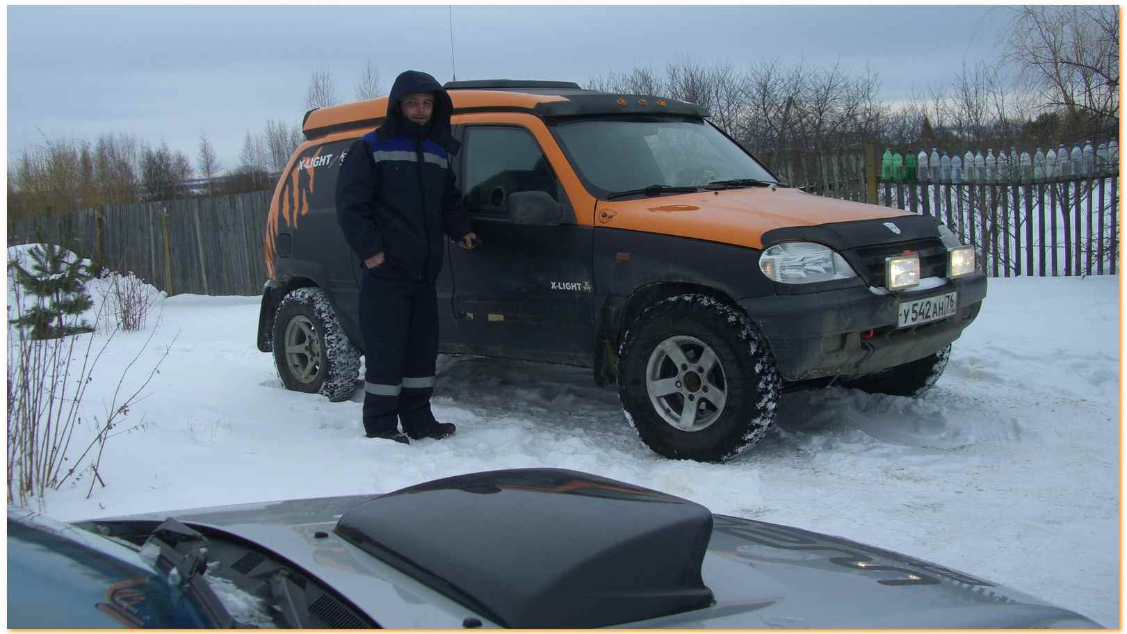 Chevrolet Niva 1.8 бензиновый 2006 | 