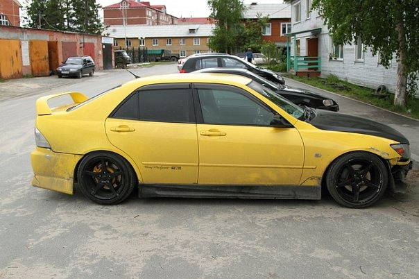       Toyota Altezza 20 1998 