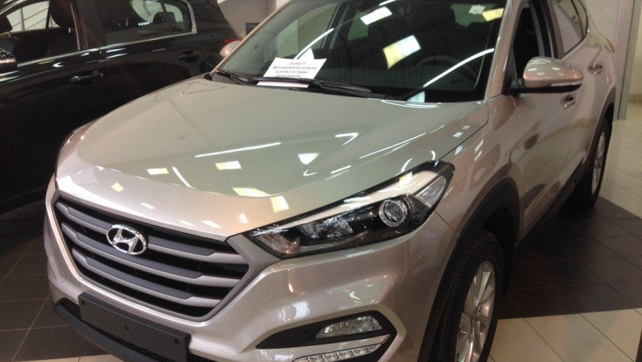 hyundai tucson l