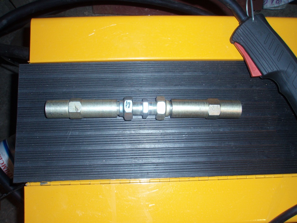 Регулируемая тяга панара — Lada 2106, 1,6 л, 1982 года | кузовной ...