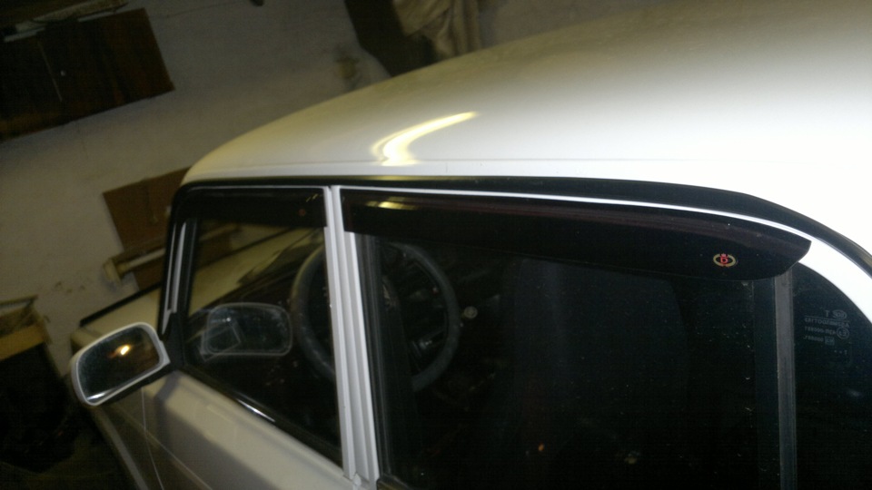 Ветровики — Lada 21074, 1,6 л, 2007 года | аксессуары | DRIVE2