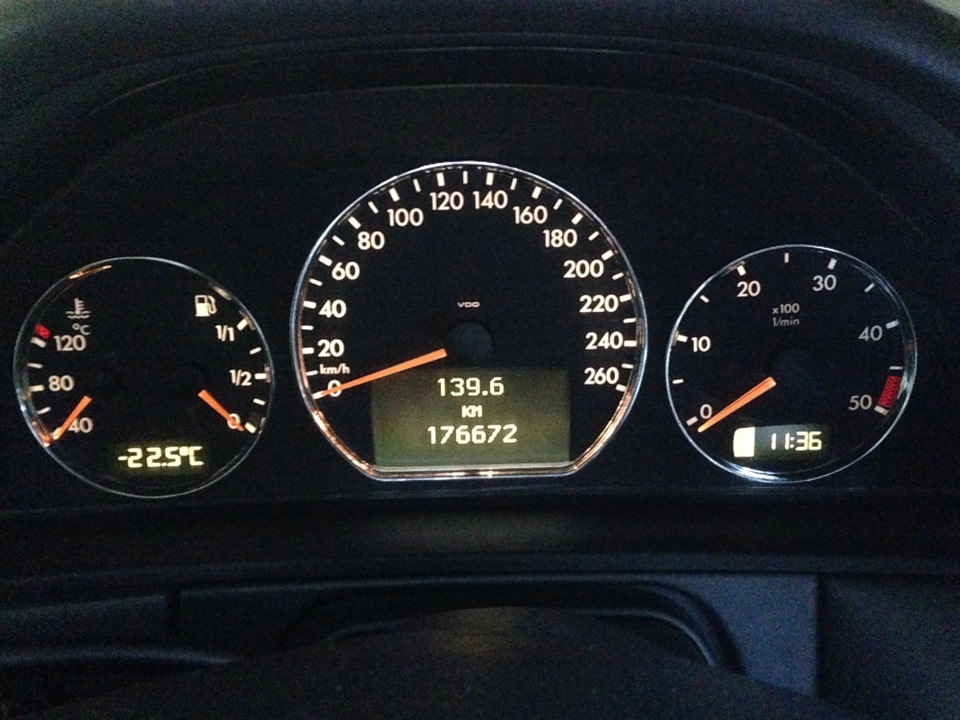 Кольца в приборку — Mercedes-Benz E-Class (W210), 2,2 л, 2000 года ...