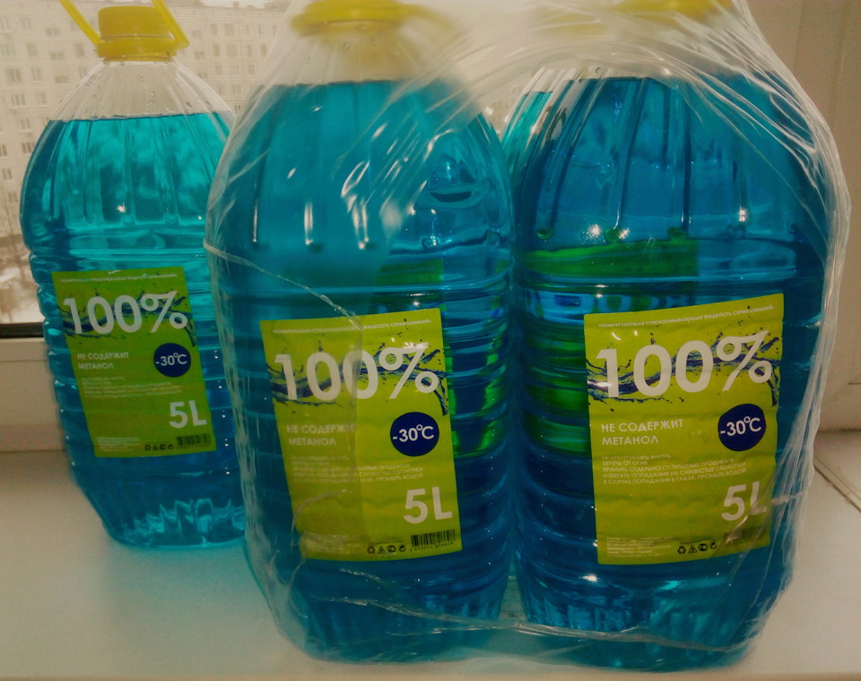 Купил незамерзайку М10 — Renault Sandero Stepway (2G), 1,6 л, 2015 года ...