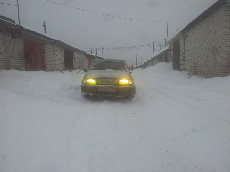 Ксенон 3000К — Volvo 460, 1,7 л, 1994 года | аксессуары | DRIVE2
