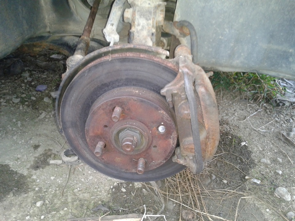 ходовая, звук, тормоза — Toyota Corolla (110), 1,6 л., 1997 года ...