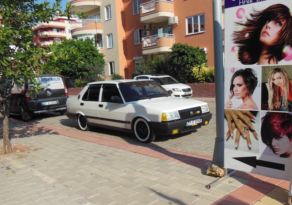 Подскажите, каким ключом открутить болты головки цилиндров? — Peugeot ...