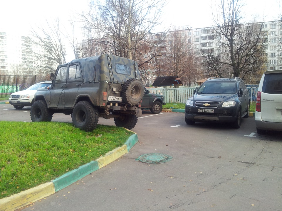 зачем в городе внедорожник. Смотреть фото зачем в городе внедорожник. Смотреть картинку зачем в городе внедорожник. Картинка про зачем в городе внедорожник. Фото зачем в городе внедорожник