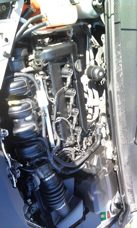 Стуканул движок 1.8 — Ford Focus II Hatchback, 1,8 л, 2008 года ...