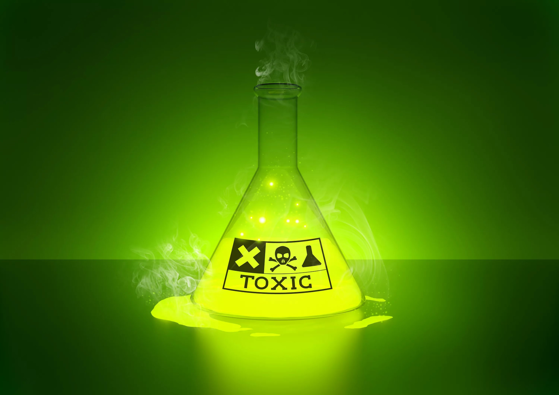 ...ядовитый газ желтовато-зелёного цвета, с резким запахом.&quot; (poisonous...