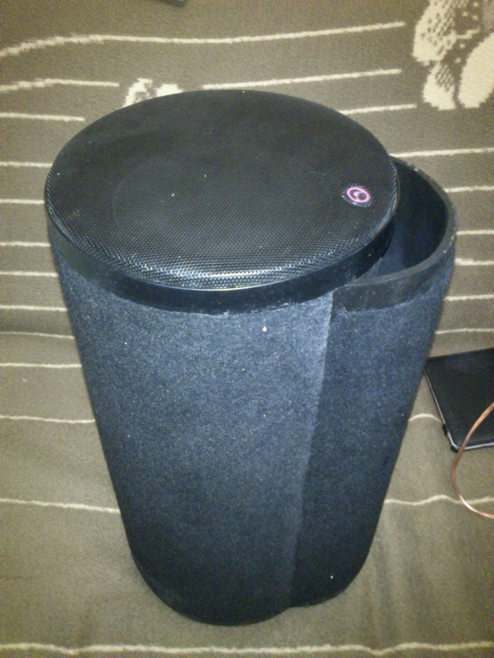 Обклеил сабвуфер карпетом. — KIA Spectra, 1,6 л, 2005 года | автозвук ...