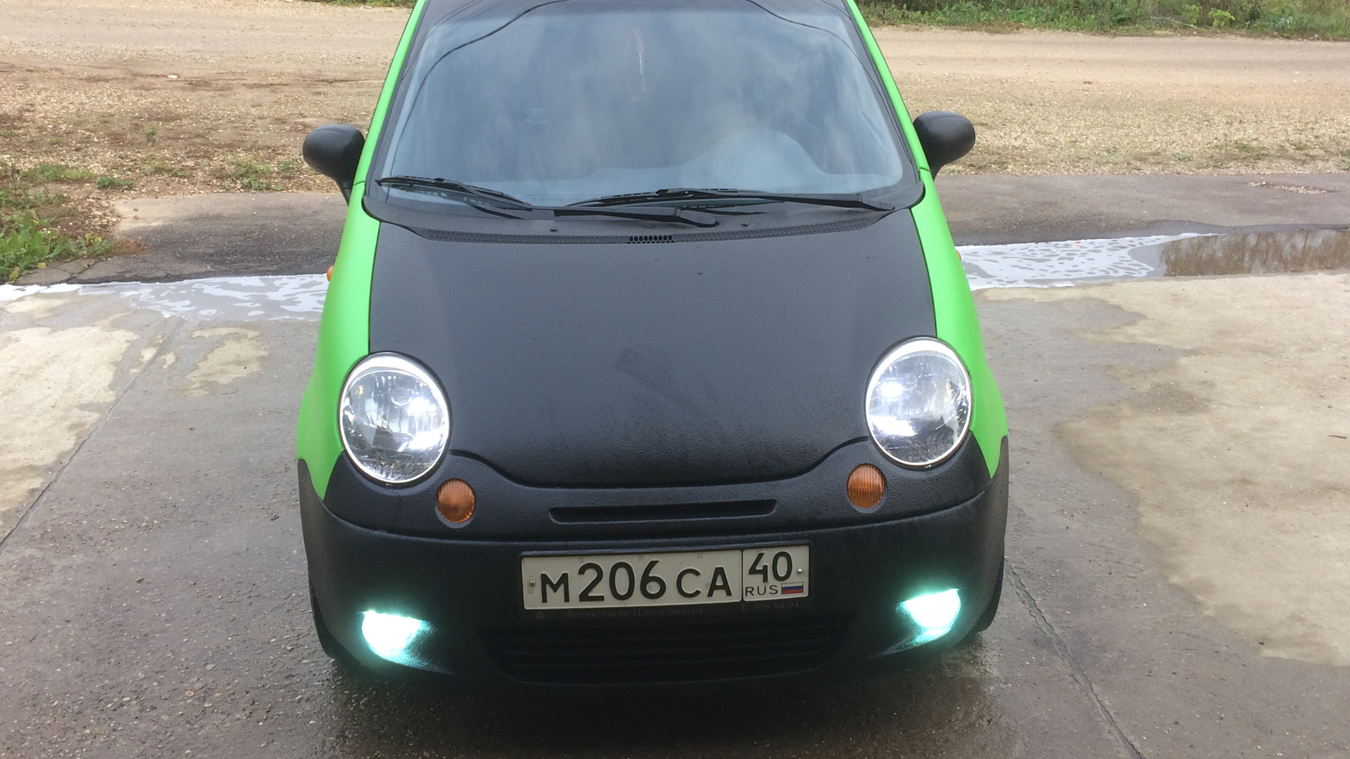 Наклейки на капот Daewoo Matiz