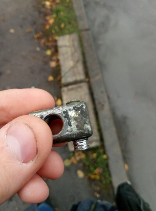 Шум подшипника кондиционера, и поломанная натяжка генератора. — DRIVE2