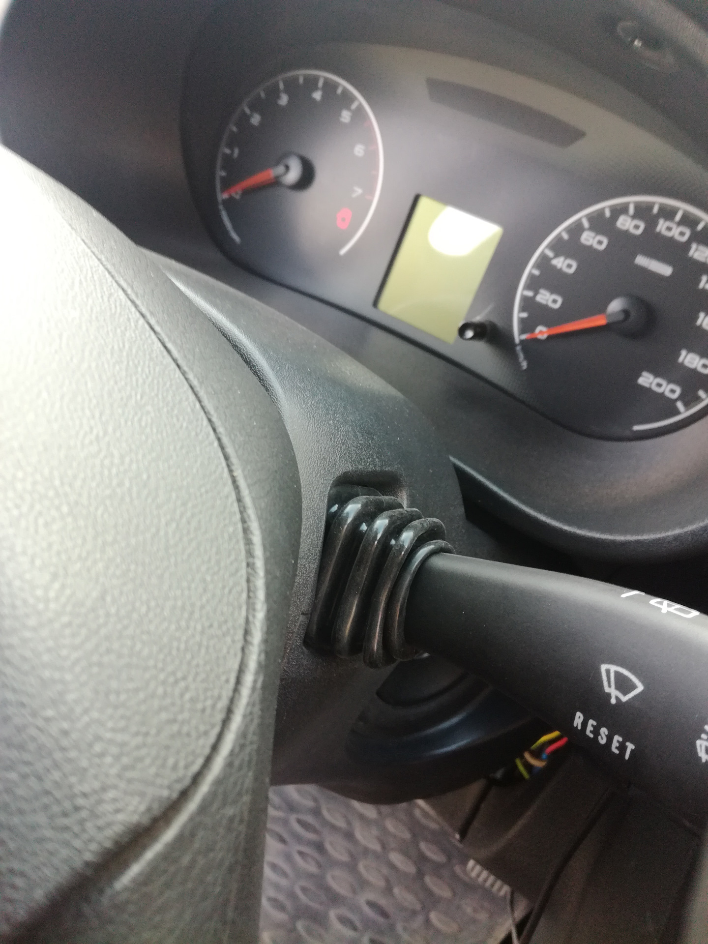 Пыльник — Lada Гранта, 1,6 л, 2012 года | аксессуары | DRIVE2