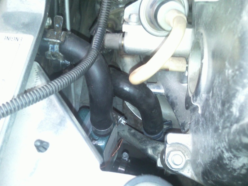 Котёл подогрева двигателя приора. Подогреватель двигателя старт м2. Подогрев двигателя гранта 8 клапанная. Предпусковые подогреватели старт м 1. Как поставить подогреватель на гранту.