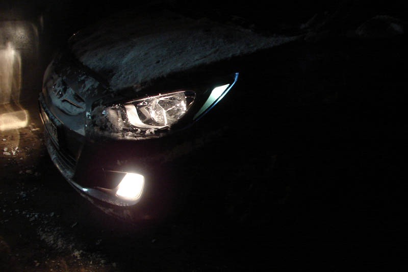 Дополнительные габариты в фару — Hyundai Solaris (1G), 1,4 л, 2011 года ...