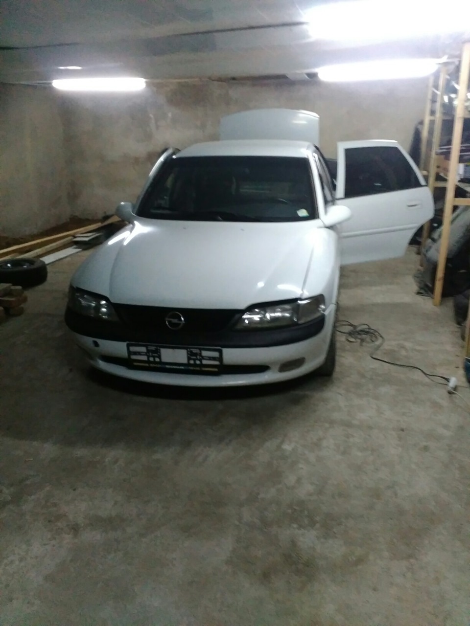 Разборка Опель Вектра Б 2.0 тди 1997 года — Opel Vectra B, 1997 года ...