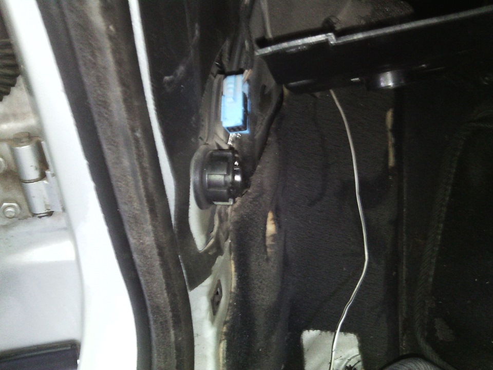 Порвался тросик открывания капота. сделали сами — BMW 5 series (E39), 2 ...