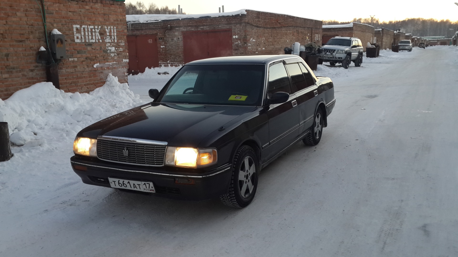 Toyota Crown (S130) 2.0 бензиновый 1994 | Крош на DRIVE2