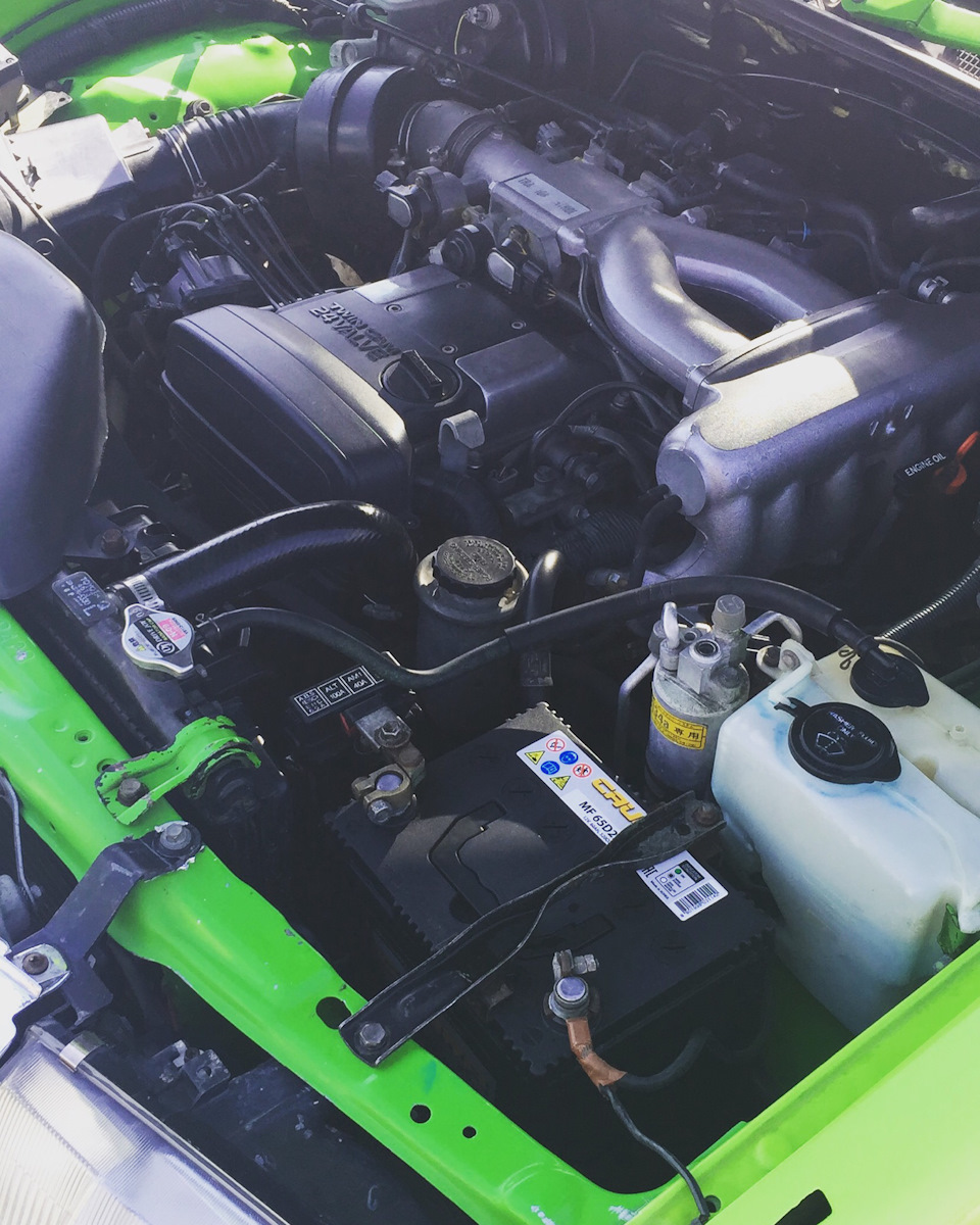 Отмывка двигателя — Toyota Crown (S140), 2,5 л, 1994 года | просто так ...