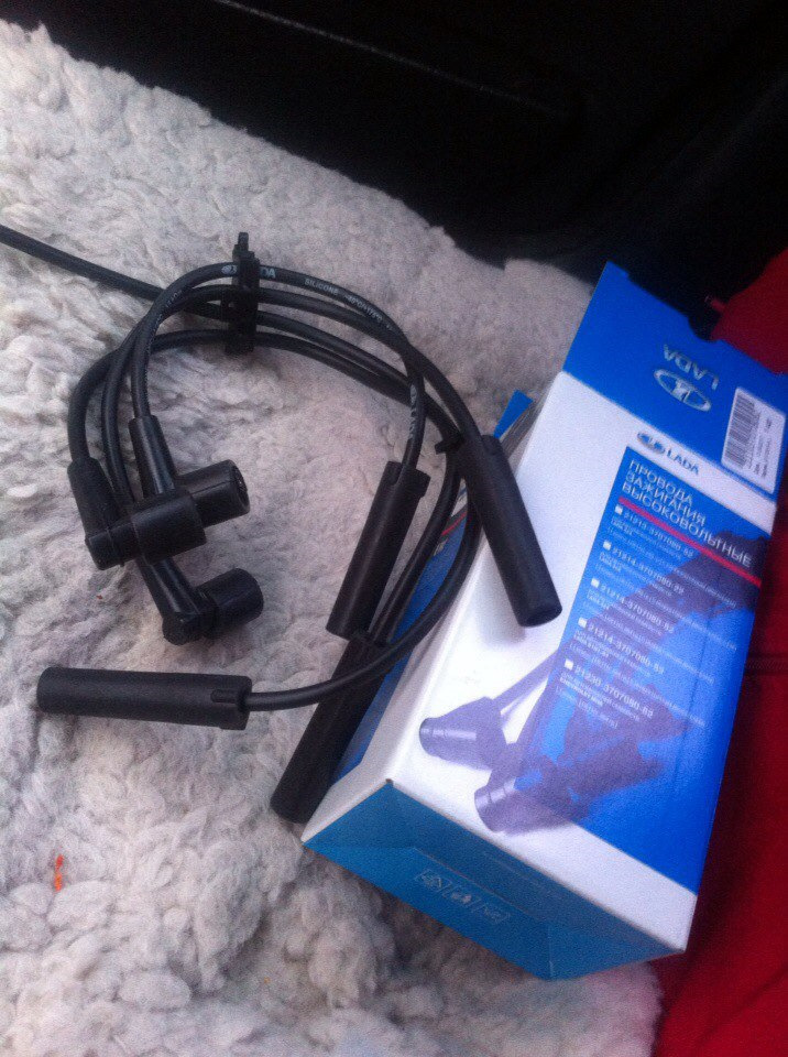 Замена свечей и высоковольтных проводов — Lada 2114, 1,6 л, 2007 года ...