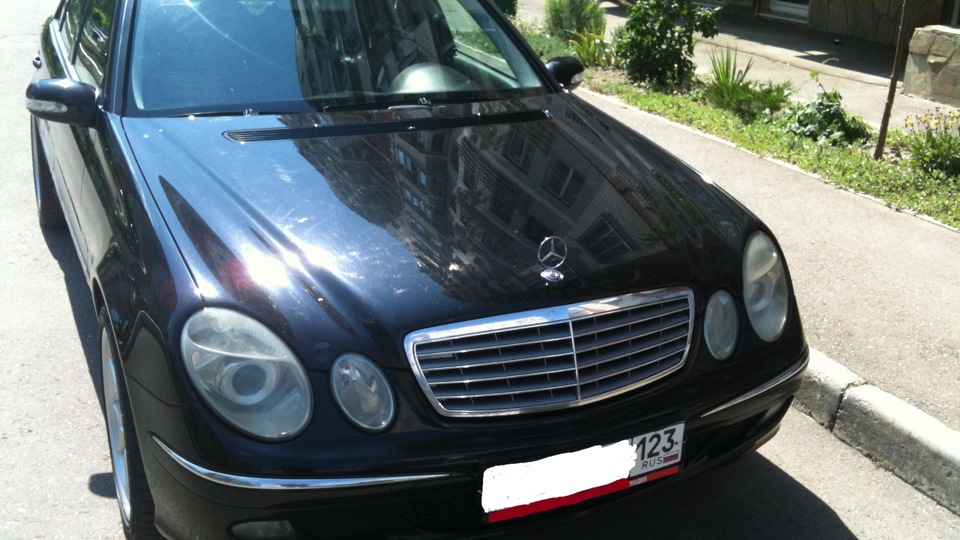 Mercedes-Benz E-Class на 18 катках