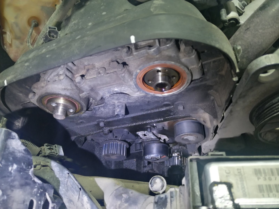 Замена ремня ГРМ — Volvo S60 (1G), 2,4 л, 2006 года | плановое ТО | DRIVE2