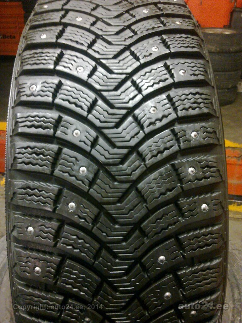 Michelin x ice north. Michelin x-Ice North 2. Michelin x-Ice North 2 205/55 r16. Michelin x-Ice North 1. Мишлен x Ice Норд 2.