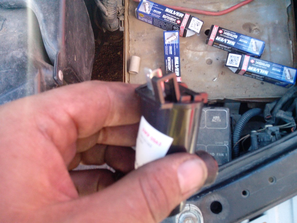 Все таки ксенон не тухнет — Nissan Maxima QX (A33), 2 л, 2000 года ...