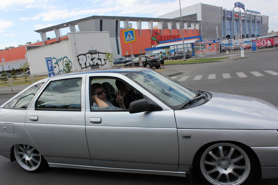 Canon imagerunner advance c3320. Canon ir advance c3330. цветок минолта. ваз 2114 в тонере 5. Imagerunner 2425.