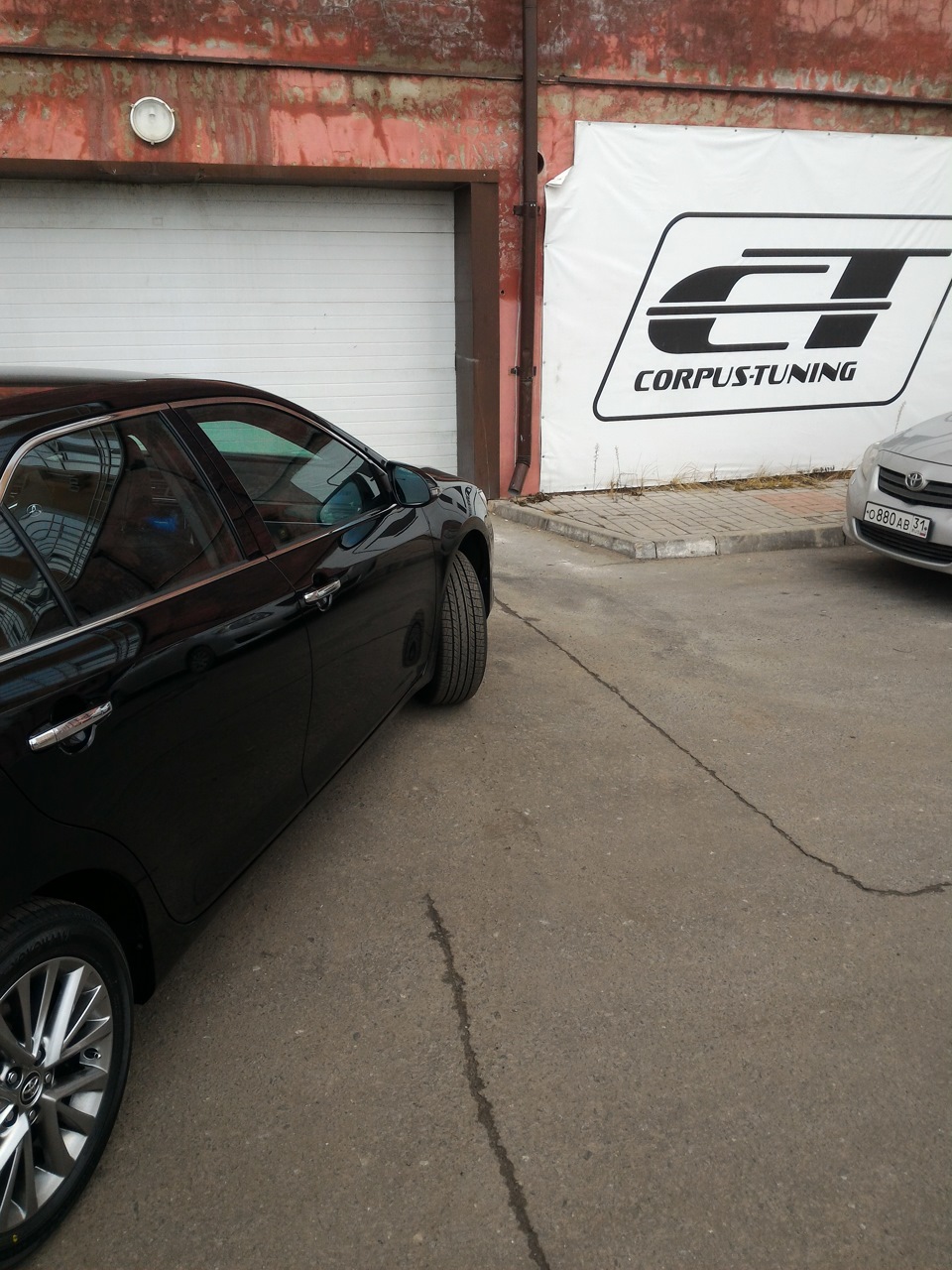 Бронь пленка, тонировка. — Toyota Camry (XV50), 2,5 л, 2015 года ...