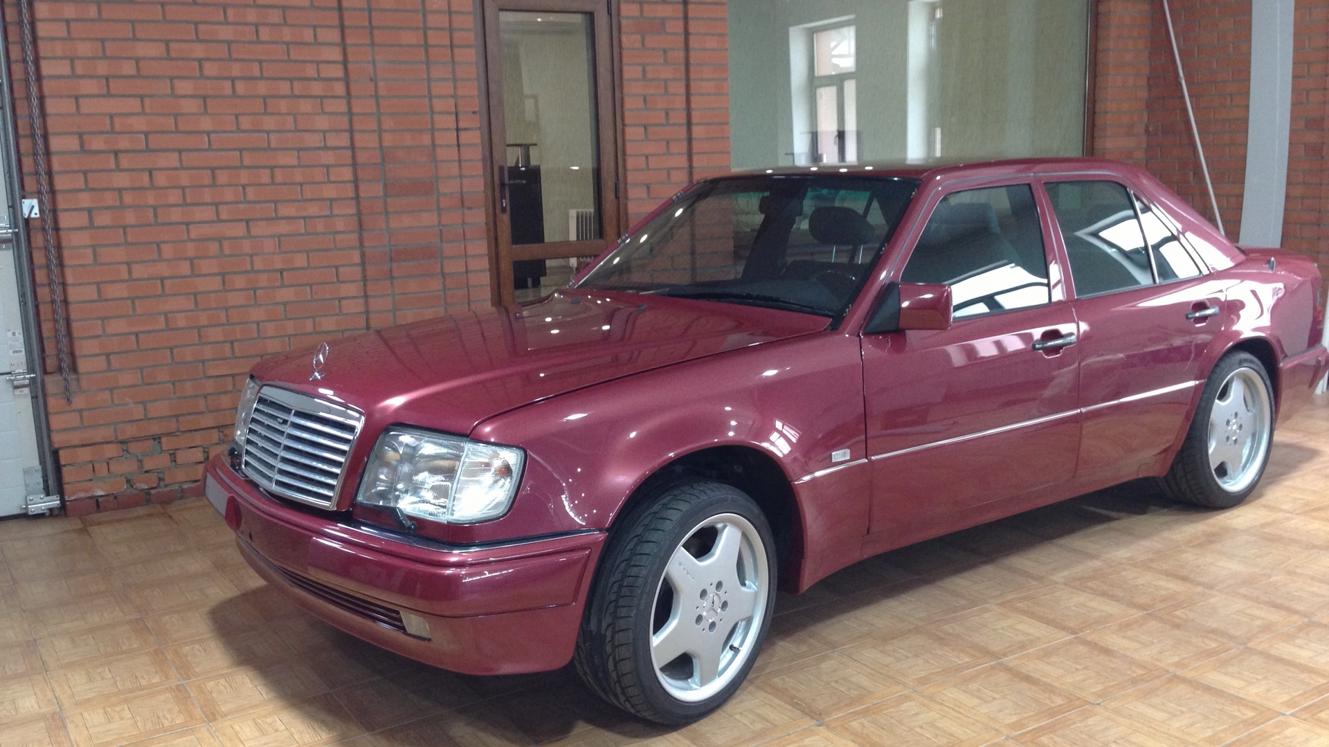 Mercedes-Benz E-class (W124) 5.0 бензиновый 1994 | на DRIVE2